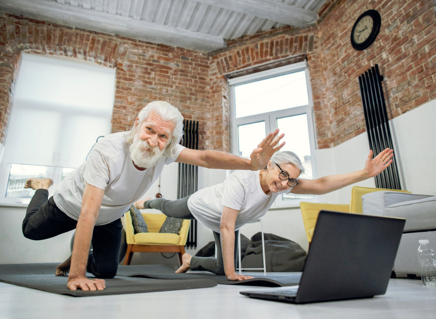 Am I too old to start Yoga? - The Advantages of Practicing