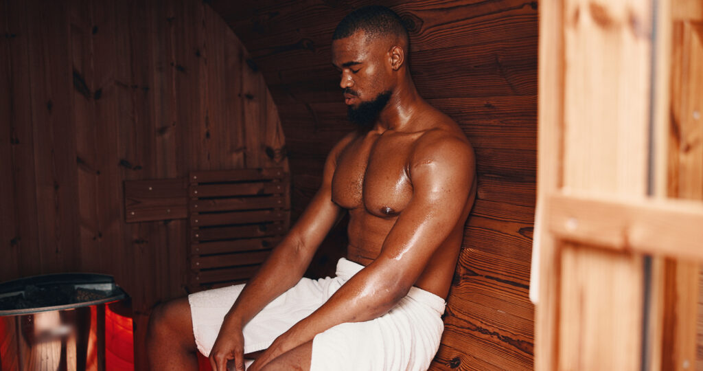 Hot Bath vs. Sauna: Advantages, Disadvantages, and Which One Is Better for You?